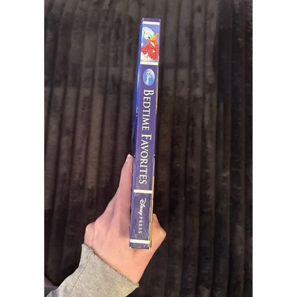 Storybook Collection: Disney Bedtime Favorites (2012 Edition) - Picture 3 of 8